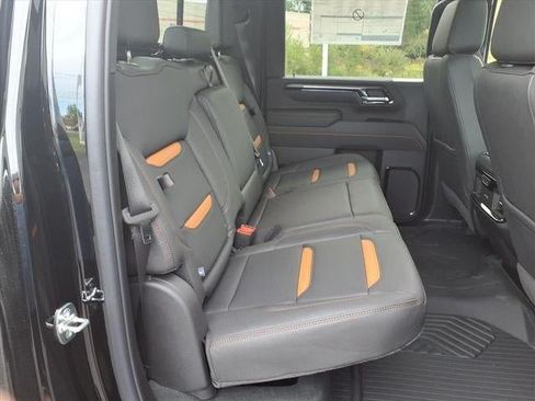 New 2026 GMC Sierra 2500 AT4 w/ AT4 Premium Plus Package AWD/4WD image 23