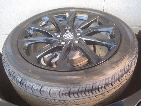 Used 2024 Buick Encore GX Sport Touring w/ Experience Buick Package image 13