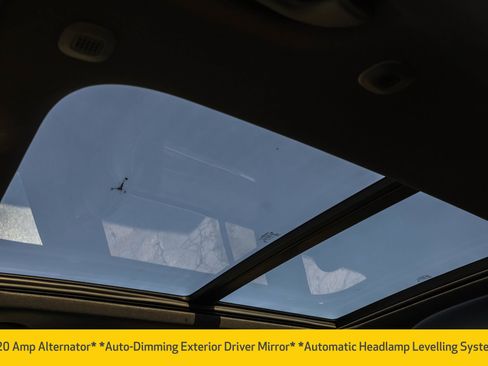 New 2025 Jeep Grand Cherokee Limited w/ Luxury Tech Group II image 7