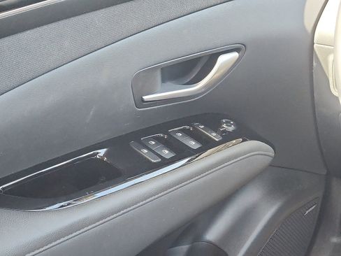 Used 2022 Hyundai Tucson Limited image 12