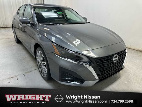 New 2025 Nissan Altima 2.5 SL image 1