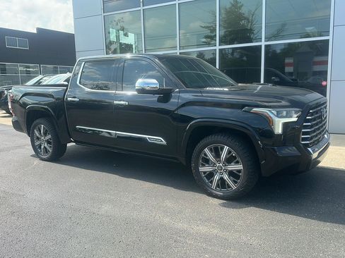 Used 2022 Toyota Tundra Capstone AWD/4WD image 1