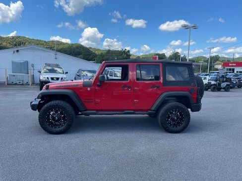 Used 2014 Jeep Wrangler Unlimited Sport w/ Quick Order Package 23S image 5