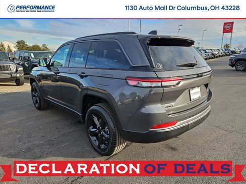 New 2026 Jeep Grand Cherokee Limited w/ Limited Altitude Package image 5