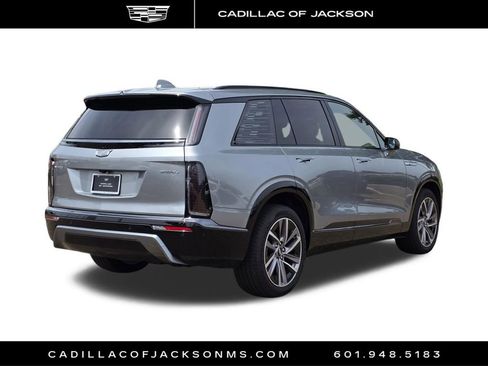 New 2026 Cadillac Vistiq Sport image 4