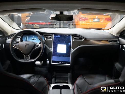 Used 2013 Tesla Model S Performance RWD image 14