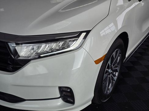 Used 2024 Honda Odyssey EX-L image 11