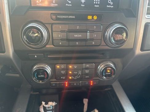 Used 2017 Ford F250 Platinum w/ Platinum Ultimate Package image 9