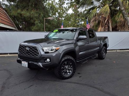 Certified 2021 Toyota Tacoma TRD Off-Road w/ Technology Package AWD/4WD image 26