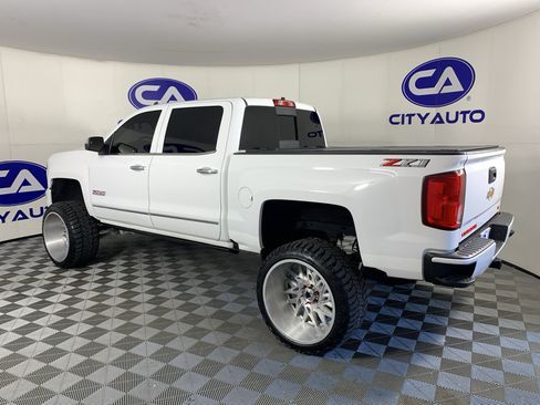 Used 2018 Chevrolet Silverado 1500 LTZ Z71 AWD/4WD image 5