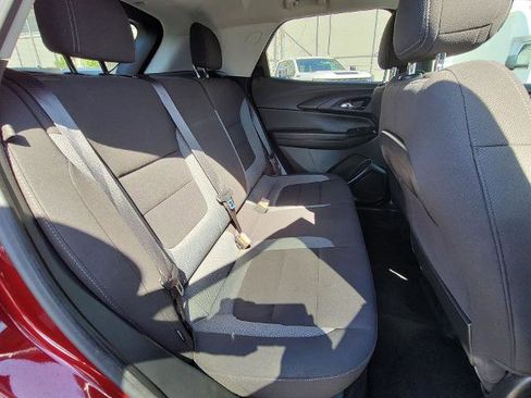 Used 2024 Chevrolet TrailBlazer LT image 24