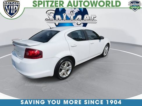 Used 2014 Dodge Avenger SE w/ Rallye Appearance Group FWD image 9