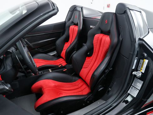 Certified 2015 Ferrari 458 Speciale A RWD image 5