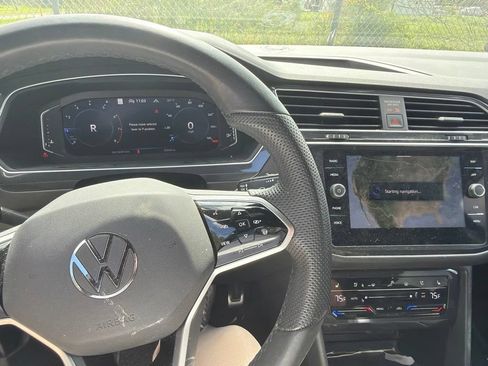 Used 2024 Volkswagen Tiguan SEL R-Line AWD/4WD image 5