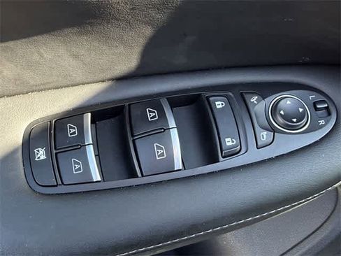 Used 2023 INFINITI QX50 Sport image 8