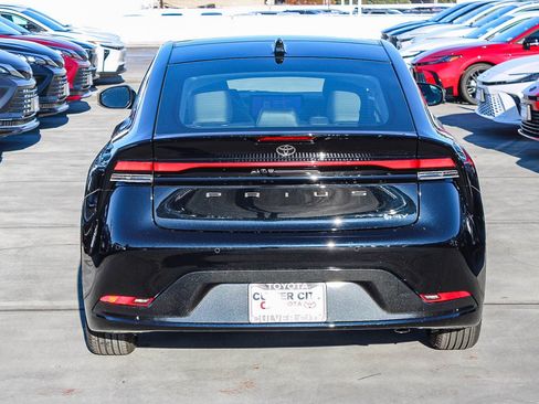 New 2026 Toyota Prius Limited image 8