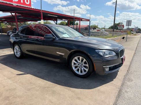Used 2015 BMW 740i RWD image 12