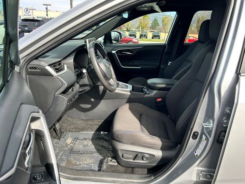 Certified 2024 Toyota RAV4 SE w/ Convenience Package AWD/4WD image 12