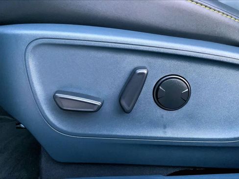 Used 2025 Ford Maverick Lobo image 34