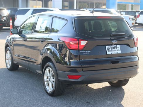 Used 2019 Ford Escape S FWD image 5