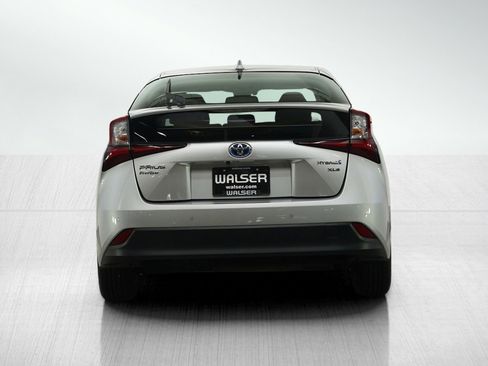 Used 2020 Toyota Prius XLE w/ Advanced Technology Package image 4