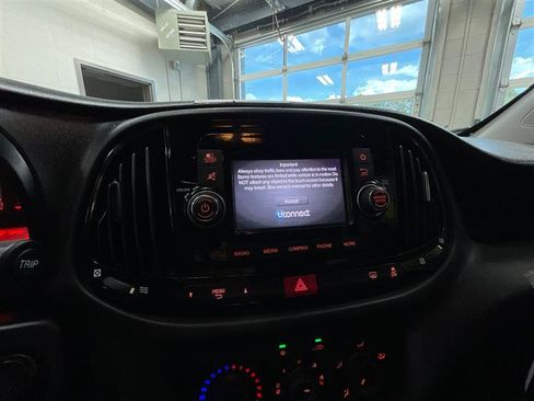 Used 2020 RAM ProMaster City Tradesman SLT FWD image 15