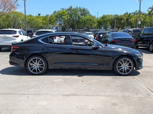 Used 2022 Genesis G70 3.3T image 4