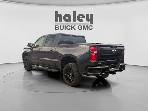 Used 2023 Chevrolet Silverado 1500 LT Trail Boss w/ LPO, Dark Essentials Package image 3