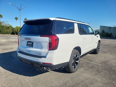 New 2026 GMC Yukon XL AT4 w/ AT4 Premium Plus Package image 5
