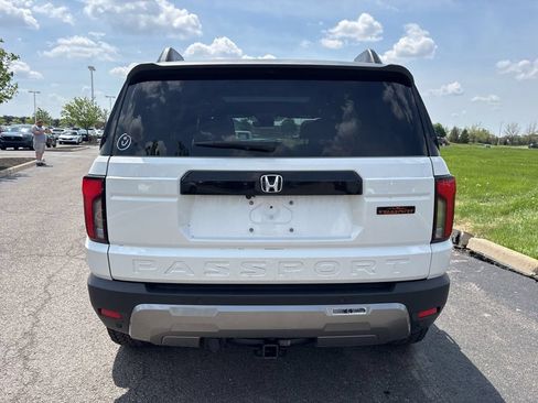 Used 2026 Honda Passport TrailSport Elite image 11