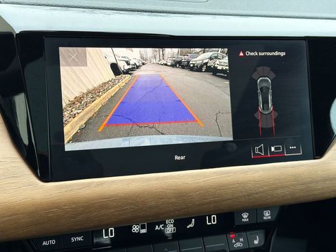 Used 2023 Audi e-tron GT Premium Plus image 30