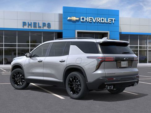 New 2026 Chevrolet Traverse LT image 3