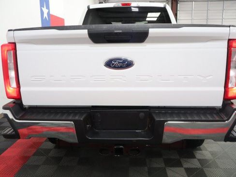 Used 2024 Ford F250 XLT w/ FX4 Off-Road Package AWD/4WD image 31