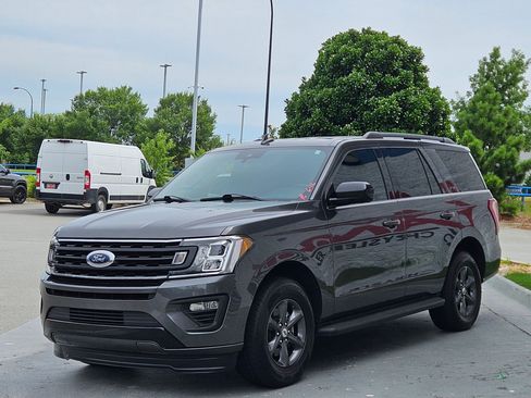 Used 2021 Ford Expedition XL RWD image 3