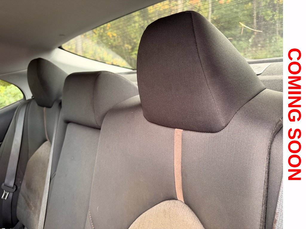 Used 2020 Toyota Camry LE FWD image 10