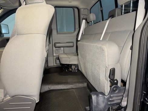 Used 2006 Ford F150 STX AWD/4WD image 10