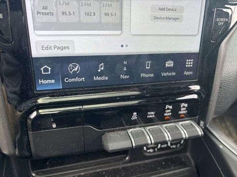 Used 2022 RAM 1500 Laramie image 30