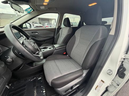 Used 2023 Nissan Rogue SV AWD/4WD image 15