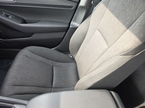 Used 2024 Honda Accord EX image 25