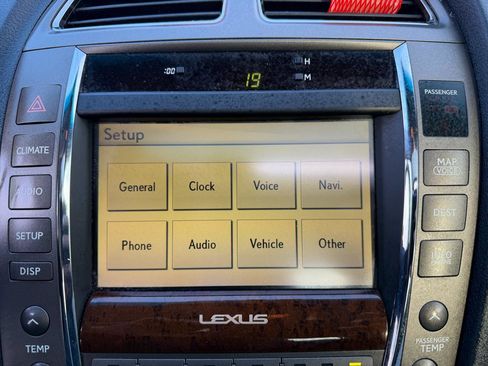 Used 2010 Lexus ES 350 image 30