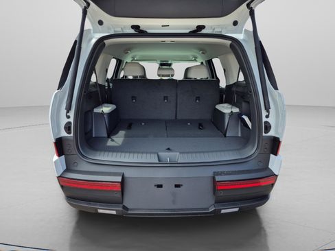 New 2026 Hyundai Santa Fe SE FWD image 9