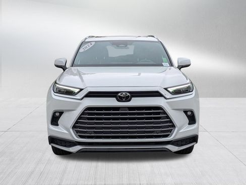 Used 2024 Toyota Grand Highlander AWD Hybrid image 9