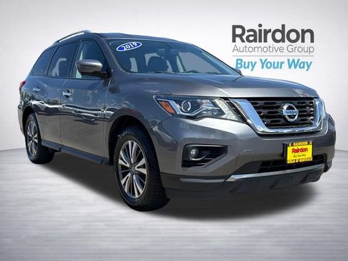 Used 2019 Nissan Pathfinder SL AWD/4WD image 1