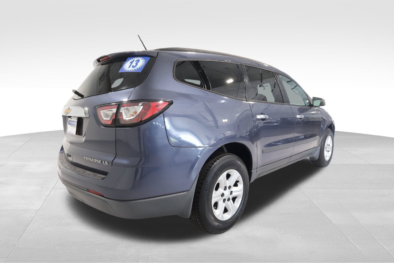 Used 2013 Chevrolet Traverse LS AWD/4WD image 3