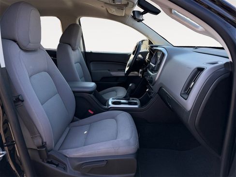 Used 2018 Chevrolet Colorado LT image 13