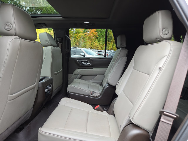 Used 2023 GMC Yukon SLT AWD/4WD image 21