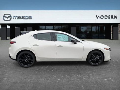 New 2026 MAZDA MAZDA3 Hatchback w/Premium Plus Pkg AWD/4WD image 4