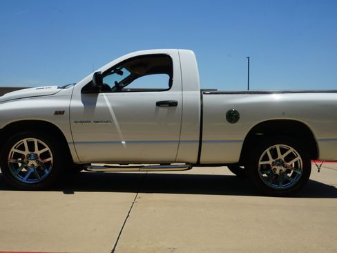 Used 2003 Dodge Ram 1500 Truck 2WD Regular Cab image 6