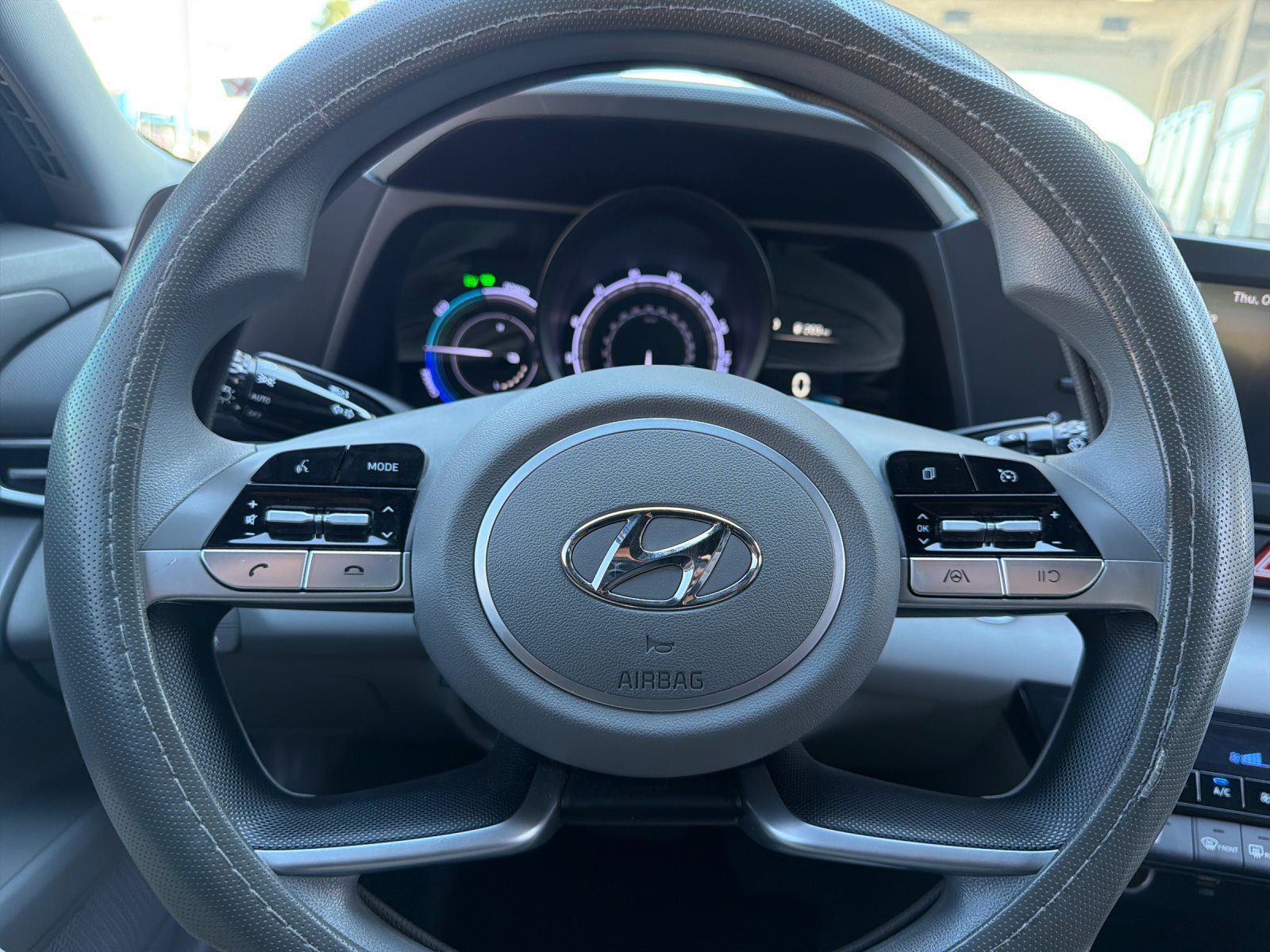 Used 2023 Hyundai Elantra Blue FWD image 22