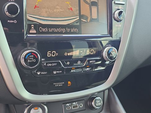 Used 2022 Nissan Murano Platinum w/ Cargo Package FWD image 25